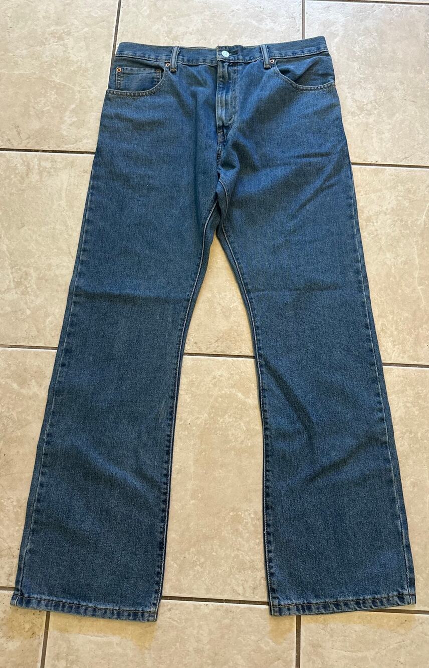 Levi's 517 Boot Cut Jeans Men's 34x32 Blue Denim Medium Wash Classic Fit Pants